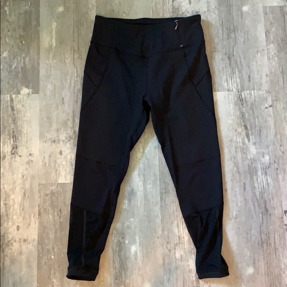 Calia by Carrie Underwood leggings